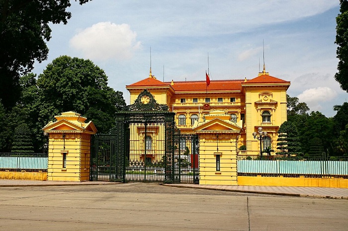 french architecture hanoi presidential palace